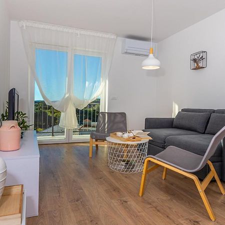 Apartment Vivien Crikvenica Zewnętrze zdjęcie