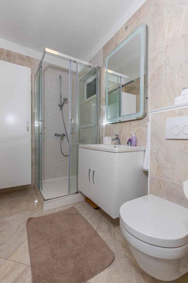 Apartment Vivien Crikvenica Zewnętrze zdjęcie